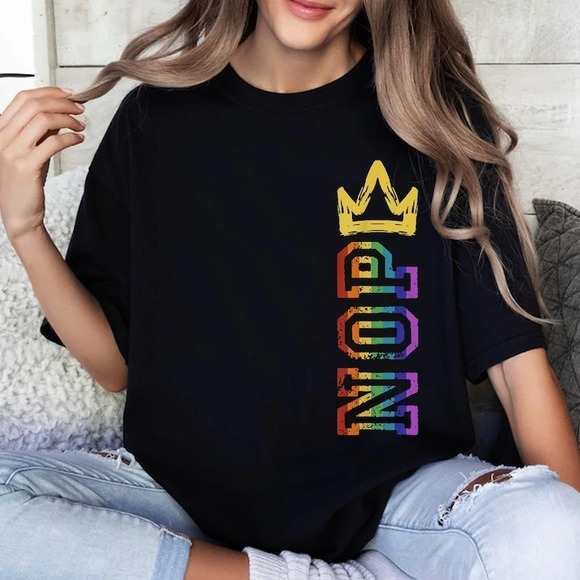No Kings In America Shirt, Social Justice Tee Shirt - Picture 1 of 4